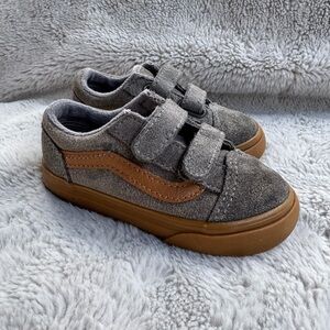 Vans Low Tops - 6.5C